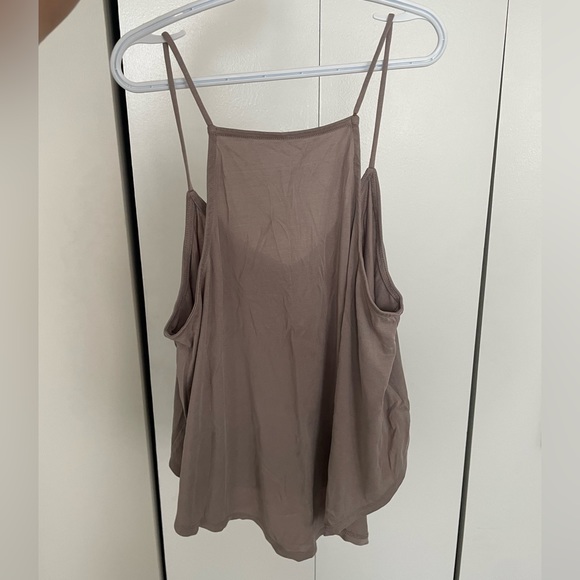 Soft beige spaghetti-strap top from Urban Outfitters - Picture 2 of 2